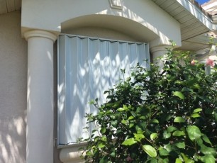 Accordion Shutters-Interconnected Aluminum Blades